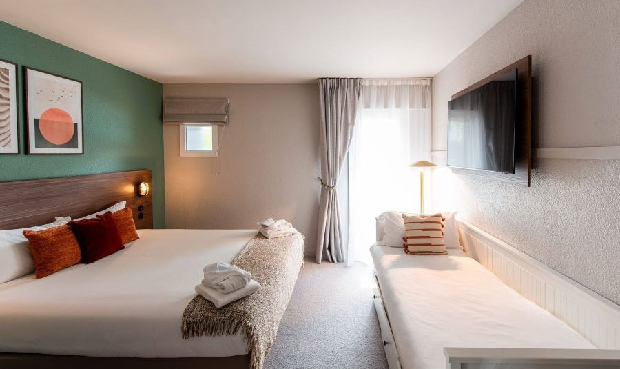 Chambre triple extension - La Maison Obono